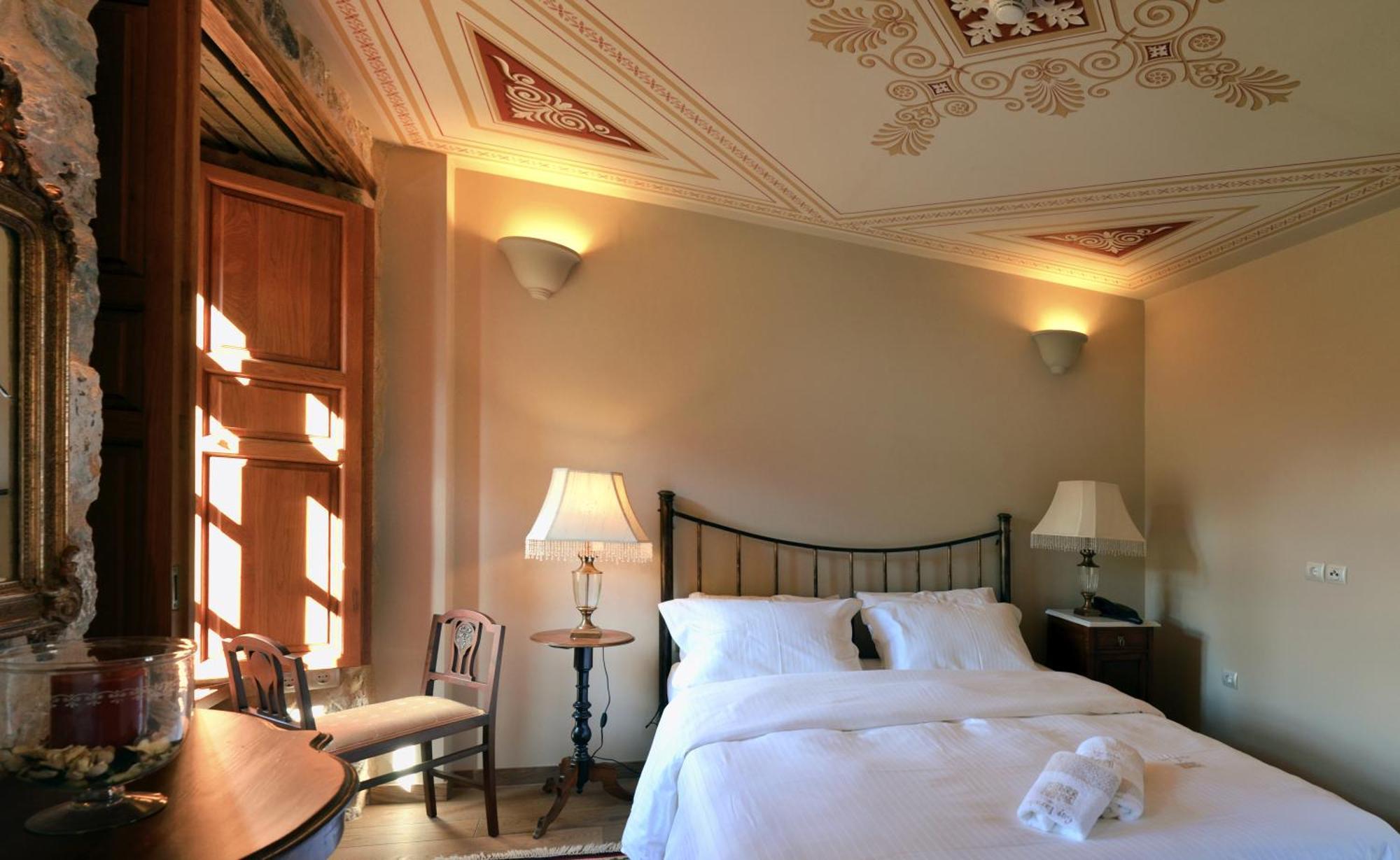 Archontiko Chioti Hotel เลโอนีดีออน ภายนอก รูปภาพ