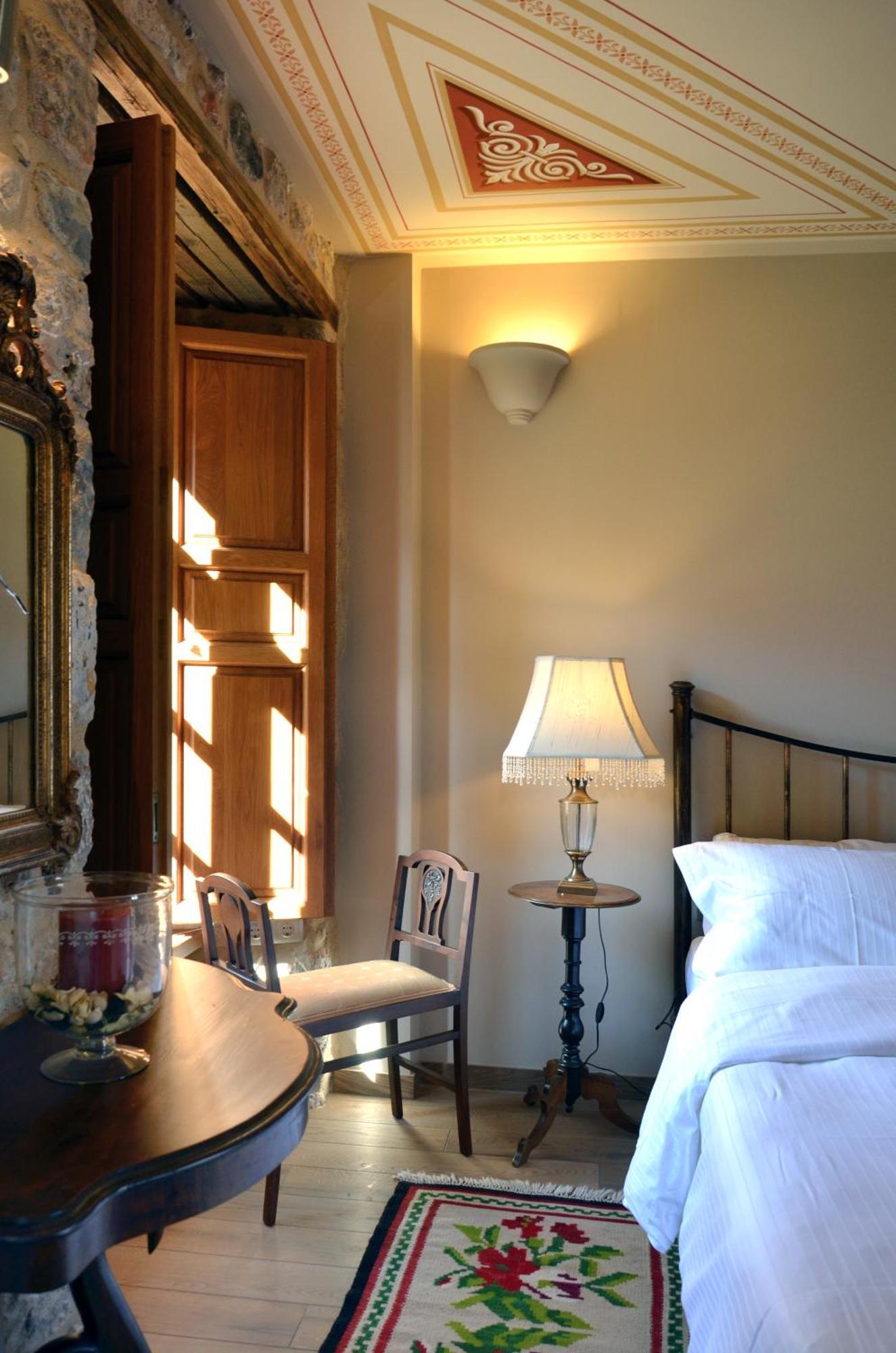 Archontiko Chioti Hotel เลโอนีดีออน ภายนอก รูปภาพ